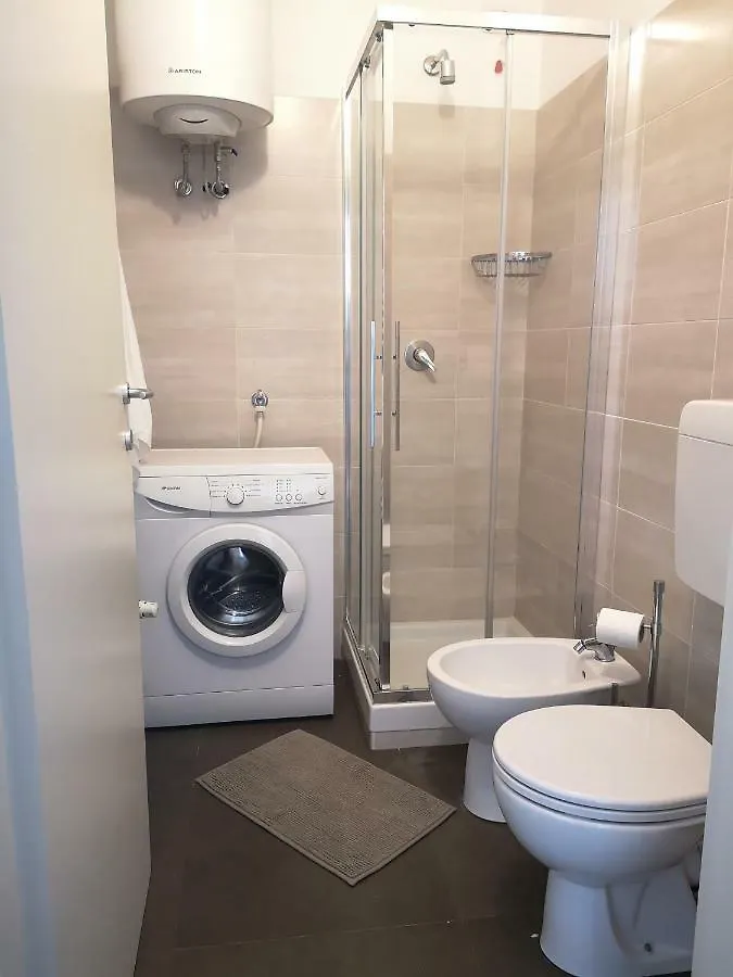 Apartment Zubed Apartments-Via Carlo Farini Milan